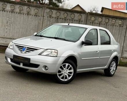 Сірий Дачія Logan, об'ємом двигуна 1.6 л та пробігом 176 тис. км за 4700 $, фото 2 на Automoto.ua
