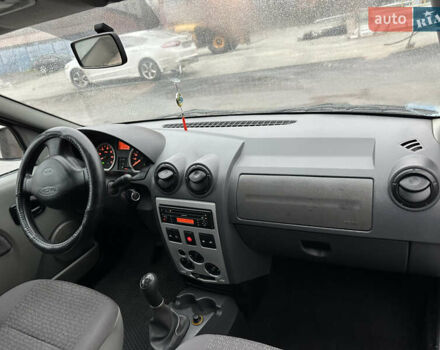 Сірий Дачія Logan, об'ємом двигуна 1.6 л та пробігом 171 тис. км за 5700 $, фото 31 на Automoto.ua