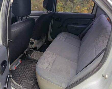 Сірий Дачія Logan, об'ємом двигуна 1.39 л та пробігом 177 тис. км за 3300 $, фото 3 на Automoto.ua