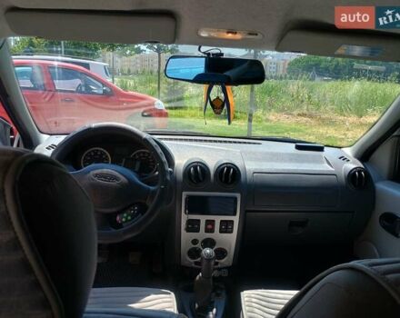 Серый Дачия Логан, объемом двигателя 1.4 л и пробегом 164 тыс. км за 4200 $, фото 31 на Automoto.ua