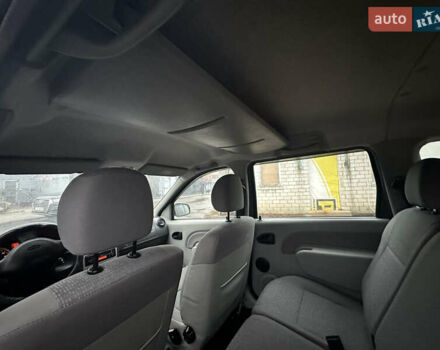 Сірий Дачія Logan, об'ємом двигуна 1.6 л та пробігом 171 тис. км за 5700 $, фото 27 на Automoto.ua