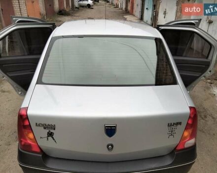 Серый Дачия Логан, объемом двигателя 1.4 л и пробегом 151 тыс. км за 4300 $, фото 2 на Automoto.ua