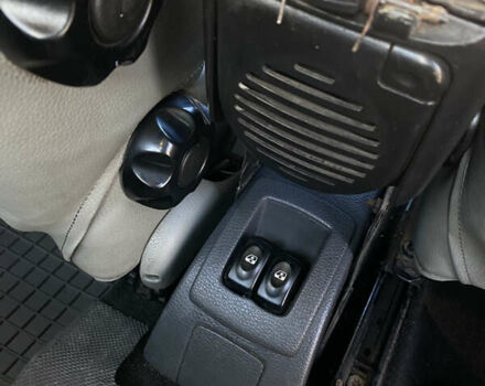 Сірий Дачія Logan, об'ємом двигуна 1.6 л та пробігом 179 тис. км за 3999 $, фото 6 на Automoto.ua