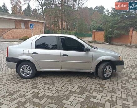 Сірий Дачія Logan, об'ємом двигуна 1.39 л та пробігом 265 тис. км за 2450 $, фото 2 на Automoto.ua