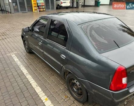 Сірий Дачія Logan, об'ємом двигуна 1.6 л та пробігом 301 тис. км за 4000 $, фото 5 на Automoto.ua