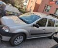 Дачия Логан 2007 в Одессе на Automoto.ua Серый Дачия Логан, объемом двигателя 1.6 л и пробегом 211 тыс. км за 5100 $, фото 5 на Automoto.ua