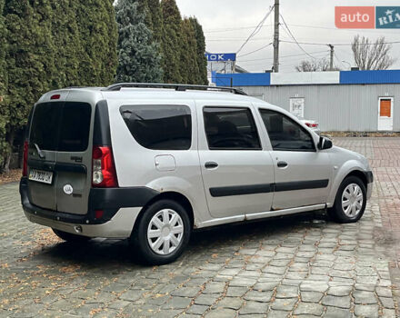 Серый Дачия Логан, объемом двигателя 1.6 л и пробегом 240 тыс. км за 3500 $, фото 2 на Automoto.ua