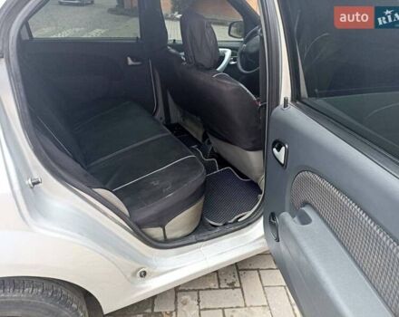 Сірий Дачія Logan, об'ємом двигуна 1.39 л та пробігом 265 тис. км за 2450 $, фото 13 на Automoto.ua