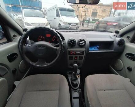 Серый Дачия Логан, объемом двигателя 1.6 л и пробегом 360 тыс. км за 3190 $, фото 13 на Automoto.ua