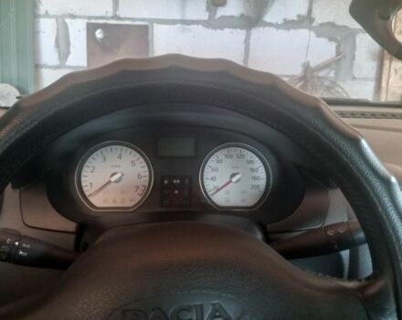 Сірий Дачія Logan, об'ємом двигуна 1.6 л та пробігом 185 тис. км за 5000 $, фото 5 на Automoto.ua