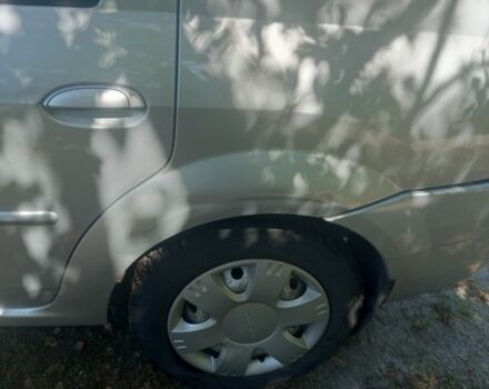 Сірий Дачія Logan, об'ємом двигуна 1.6 л та пробігом 185 тис. км за 5000 $, фото 11 на Automoto.ua