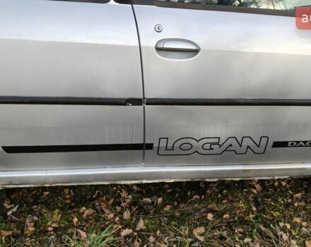 Сірий Дачія Logan, об'ємом двигуна 1.6 л та пробігом 300 тис. км за 2700 $, фото 8 на Automoto.ua