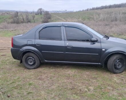 Серый Дачия Логан, объемом двигателя 1.6 л и пробегом 228 тыс. км за 4200 $, фото 3 на Automoto.ua