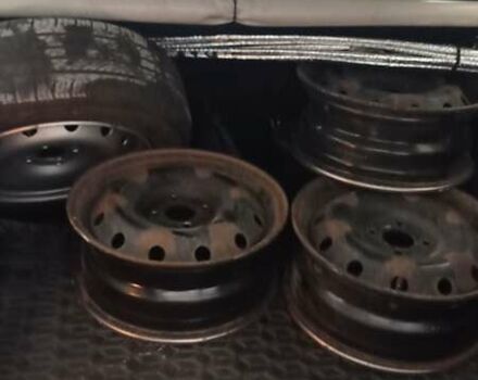 Дачія Logan 2008 у Житомирі на Automoto.ua Сірий Дачія Logan, об'ємом двигуна 1.6 л та пробігом 278 тис. км за 6000 $, фото 1 на Automoto.ua