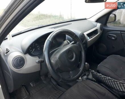 Серый Дачия Логан, объемом двигателя 1.4 л и пробегом 298 тыс. км за 2800 $, фото 10 на Automoto.ua