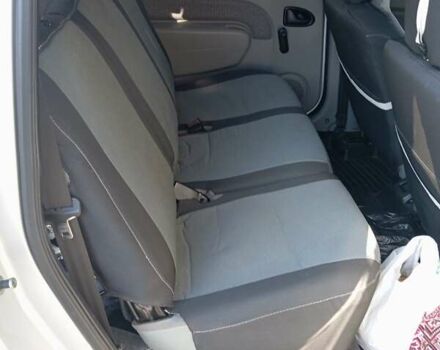 Серый Дачия Логан, объемом двигателя 1.6 л и пробегом 239 тыс. км за 5200 $, фото 14 на Automoto.ua