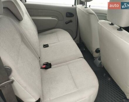 Серый Дачия Логан, объемом двигателя 1.6 л и пробегом 215 тыс. км за 5600 $, фото 1 на Automoto.ua