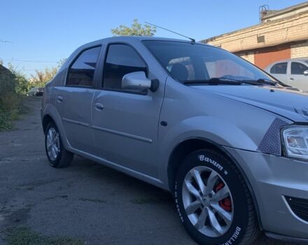 Серый Дачия Логан, объемом двигателя 1.4 л и пробегом 347 тыс. км за 2749 $, фото 2 на Automoto.ua