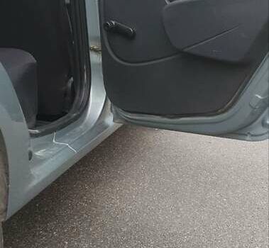 Серый Дачия Логан, объемом двигателя 1.6 л и пробегом 251 тыс. км за 4500 $, фото 23 на Automoto.ua