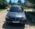 Серый Дачия Логан, объемом двигателя 1.6 л и пробегом 333 тыс. км за 4600 $, фото 1 на Automoto.ua