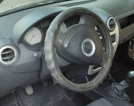 Сірий Дачія Logan, об'ємом двигуна 1.6 л та пробігом 325 тис. км за 3950 $, фото 9 на Automoto.ua