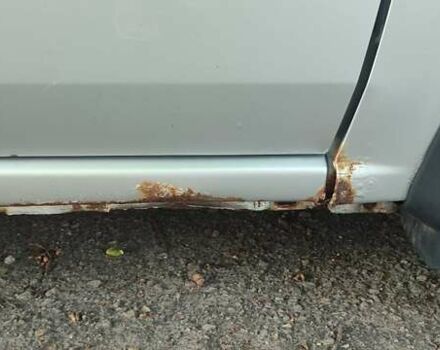 Сірий Дачія Logan, об'ємом двигуна 1.6 л та пробігом 325 тис. км за 3950 $, фото 23 на Automoto.ua