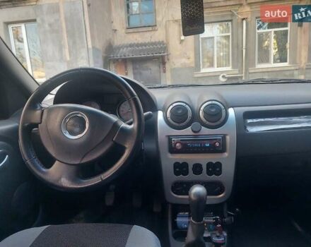 Дачия Логан 2008 в Днепре (Днепропетровске) на Automoto.ua Серый Дачия Логан, объемом двигателя 1.4 л и пробегом 450 тыс. км за 4000 $, фото 2 на Automoto.ua