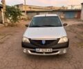 Серый Дачия Логан, объемом двигателя 1.6 л и пробегом 250 тыс. км за 3000 $, фото 2 на Automoto.ua