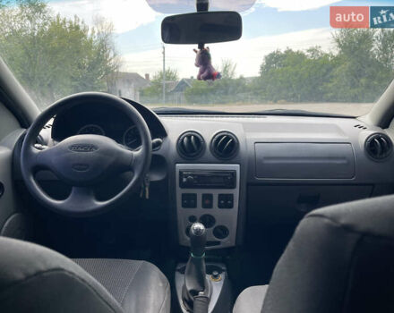 Серый Дачия Логан, объемом двигателя 1.6 л и пробегом 267 тыс. км за 4300 $, фото 13 на Automoto.ua