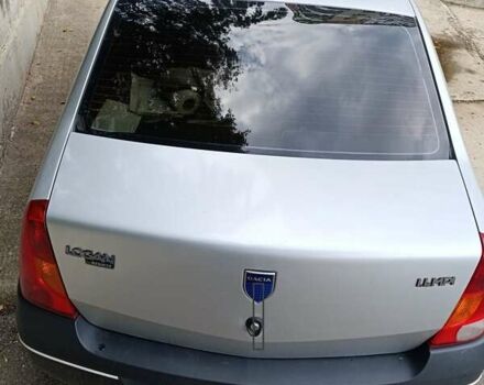 Серый Дачия Логан, объемом двигателя 1.4 л и пробегом 450 тыс. км за 4000 $, фото 4 на Automoto.ua