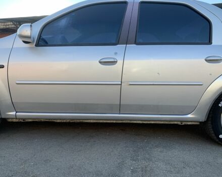 Серый Дачия Логан, объемом двигателя 1.4 л и пробегом 347 тыс. км за 2749 $, фото 3 на Automoto.ua