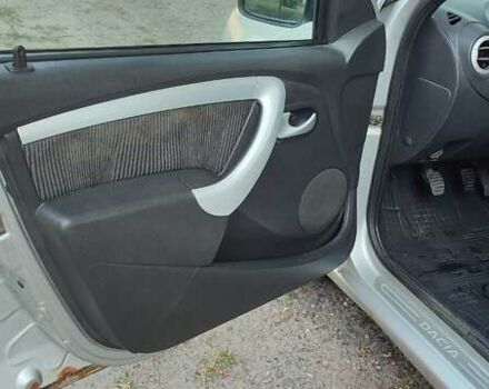 Сірий Дачія Logan, об'ємом двигуна 1.6 л та пробігом 325 тис. км за 3950 $, фото 17 на Automoto.ua