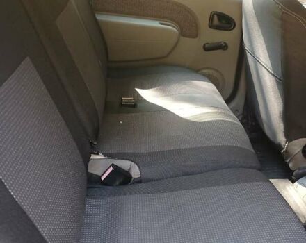 Серый Дачия Логан, объемом двигателя 1.6 л и пробегом 275 тыс. км за 4200 $, фото 12 на Automoto.ua