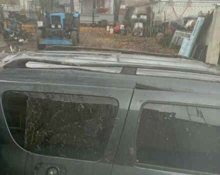 Серый Дачия Логан, объемом двигателя 1.46 л и пробегом 294 тыс. км за 2000 $, фото 3 на Automoto.ua