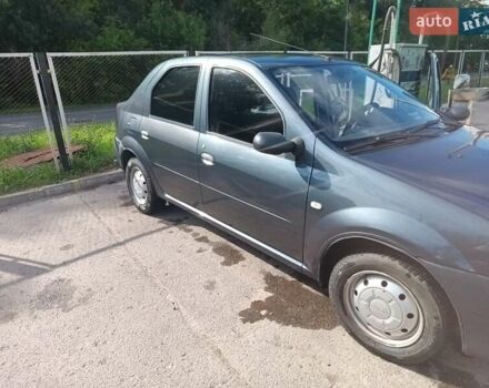 Серый Дачия Логан, объемом двигателя 1.39 л и пробегом 180 тыс. км за 4000 $, фото 2 на Automoto.ua