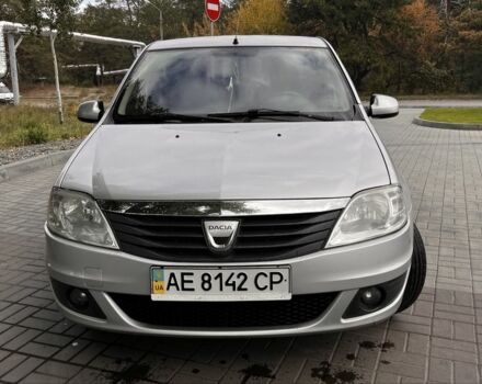Серый Дачия Логан, объемом двигателя 1.6 л и пробегом 300 тыс. км за 4700 $, фото 1 на Automoto.ua