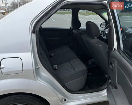 Сірий Дачія Logan, об'ємом двигуна 1.39 л та пробігом 241 тис. км за 3700 $, фото 13 на Automoto.ua