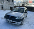 Серый Дачия Логан, объемом двигателя 1.6 л и пробегом 323 тыс. км за 3800 $, фото 2 на Automoto.ua