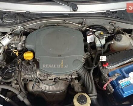 Дачія Logan 2008 у Житомирі на Automoto.ua Сірий Дачія Logan, об'ємом двигуна 1.6 л та пробігом 278 тис. км за 6000 $, фото 6 на Automoto.ua