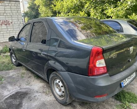Серый Дачия Логан, объемом двигателя 1.4 л и пробегом 232 тыс. км за 3500 $, фото 4 на Automoto.ua