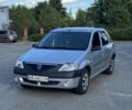 Серый Дачия Логан, объемом двигателя 1.4 л и пробегом 240 тыс. км за 4153 $, фото 1 на Automoto.ua