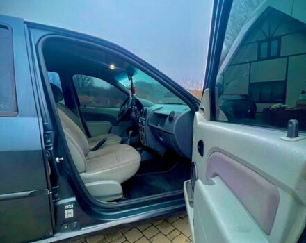 Сірий Дачія Logan, об'ємом двигуна 1.4 л та пробігом 173 тис. км за 3500 $, фото 3 на Automoto.ua