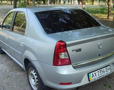Сірий Дачія Logan, об'ємом двигуна 1.6 л та пробігом 325 тис. км за 3950 $, фото 8 на Automoto.ua