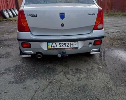 Серый Дачия Логан, объемом двигателя 1.6 л и пробегом 200 тыс. км за 5000 $, фото 4 на Automoto.ua