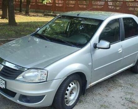 Сірий Дачія Logan, об'ємом двигуна 1.6 л та пробігом 325 тис. км за 3950 $, фото 1 на Automoto.ua