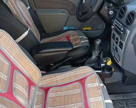 Серый Дачия Логан, объемом двигателя 1.6 л и пробегом 239 тыс. км за 5200 $, фото 13 на Automoto.ua