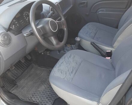 Сірий Дачія Logan, об'ємом двигуна 1.4 л та пробігом 170 тис. км за 2550 $, фото 11 на Automoto.ua