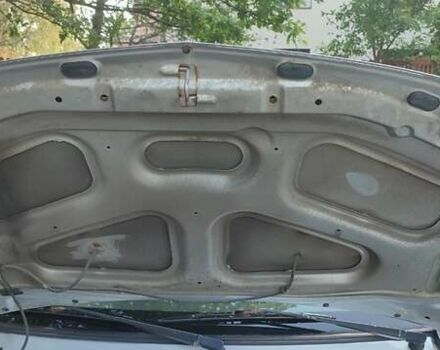 Сірий Дачія Logan, об'ємом двигуна 1.6 л та пробігом 325 тис. км за 3950 $, фото 22 на Automoto.ua