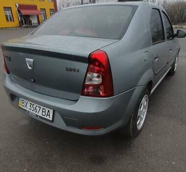 Серый Дачия Логан, объемом двигателя 1.6 л и пробегом 251 тыс. км за 4500 $, фото 2 на Automoto.ua