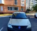 Серый Дачия Логан, объемом двигателя 1.4 л и пробегом 212 тыс. км за 2400 $, фото 1 на Automoto.ua